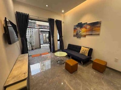 Siêu phẩm nhà đẹp 3 tầng – 3 mê đúc kiên cố – full nội thất cao cấp