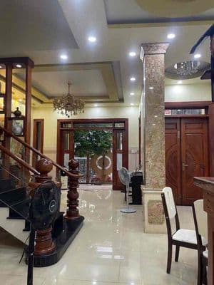 Cho thuê nhà nguyên căn Thạnh Lộc, ngã 4 ga Q12
