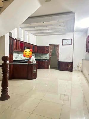 Nhà 3 tầng mặt tiền bàu mạc- 3pn