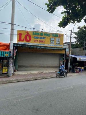 chính chủ cho thuê mặt tiền 8x30
