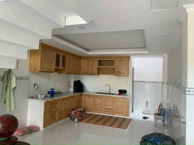 CHo thuê nhà 2 lầu dt 4x15m giá 14,5tr/th, hẻm nhựa 7m Đường 18b BHHA