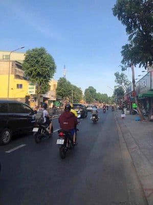 Mặt tiền quang trung cấp 4 kinh doanh tự do
