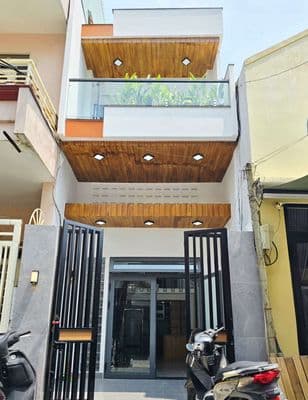 Kiệt ô tô 5m Đống Đa, gần ngay Mặt tiền, có Phòng ngủ dưới T1