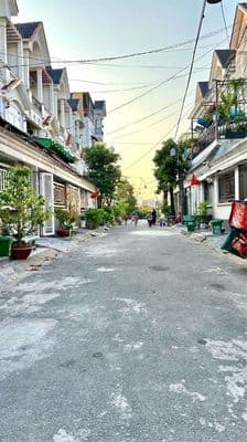 Bán Đất, Đường Tiền Lân ,Bà Điểm HM, Ngang 8M - 145M2, Giá : 4.6Tỷ