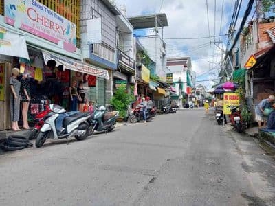 !mặt tiền chợ - q12 - 4ty hơn!