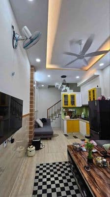 Bán nhà Tân Bình HXT đường Lạc Long Quân 4 tầng 32m2 chỉ 6.25 tỷ