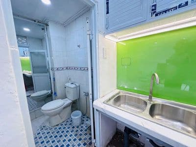 Nhà mới xây mới dt 5x6m 1 lầu 2pn Thống Nhất