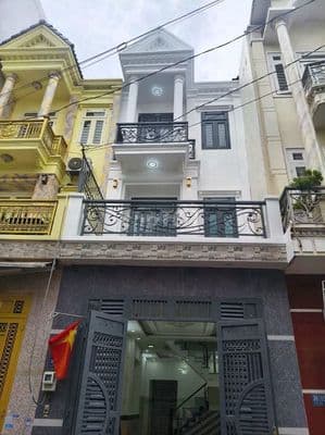 Bán nhà 4x15m Tân Thới Hiệp Q12, 4PN 5WC, hẻm xe hơi