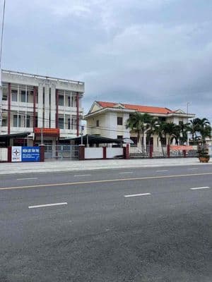 cần bán 2 lô đất giá rẻ, gần chợ, uỷ ban, công an, shr