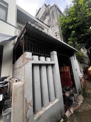 Cho thuê nhà hẻm Dht02. 4,2 x 13m. 1 lầu. 2pn. 2wc. Giá 6,5tr
