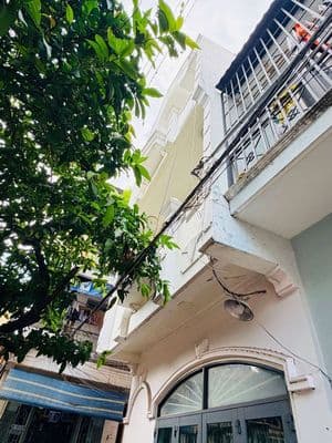 Quá hiếm chính chủ gấp bán nhà 3 tầng HXH 22m2 đất vừa ở vừa KD