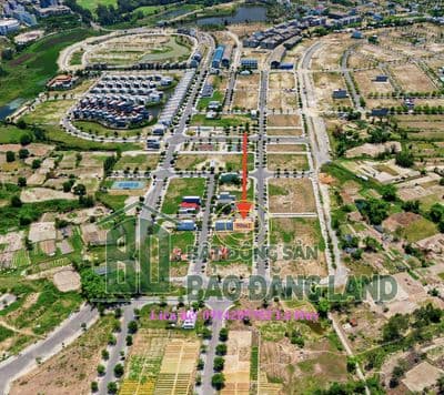 Lô 90m2 Đường 7m5 khu One World gần biển, cách FPT 900m