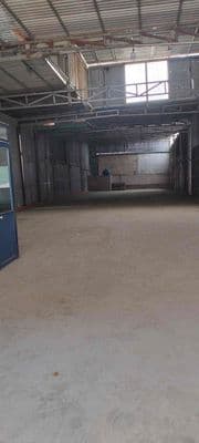 Nhà kho xưởng xe công 40f (10x 40) có 3 pha,khu mã lò