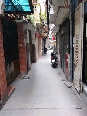 Bán nhà dân xây đào tấn - dt 32 m2- 4 tầng - mt 3.5 m- giá 6.5 tỷ