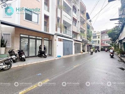 Cho thuê mặt bằng kinh doanh có phòng ngủ lại gần cmt8