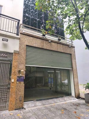 Cho thuê nhà 75m2 xây 5 tầng phù hợp văn phòng và ở