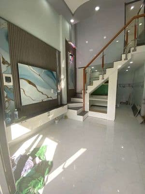 Nhà mới Tân Thới Hiệp 21 hẻm xe hơi dt 3.5x8m đúc lững