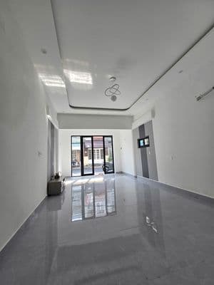 Bán nhà mt 5.5m •kinh doanh, khai thác dòng tiền.Trưng Nữ Vương