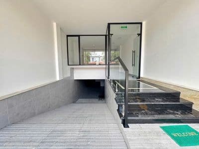Toà nhà mặt tiền bạch đằng – p.2, tân bình | 6x25m | 1 hầm + 5 tầng