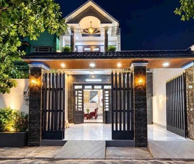 Bán nhà lầu 6m x16m shc 1/trung đông 7 , xã thới tam thôn , hóc môn