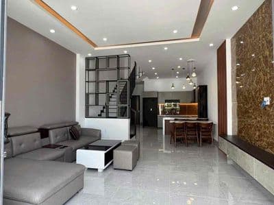 Nhà 3pn trần kim xuyến - hoà xuân chỉ nhận vn