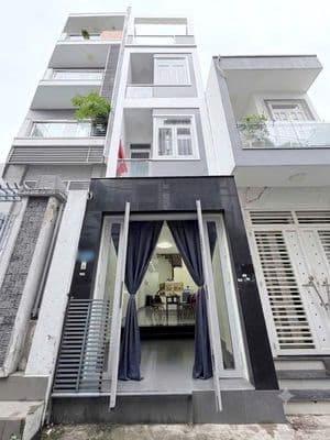 Nhà mới 4 tầng nở hậu cách mặt tiền 20m Dương Bá Trạc P1Q8, 6,8 tỷ TL