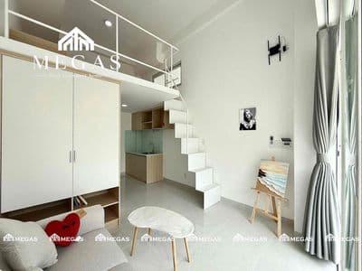 Khách cũ pass phòng_duplex gác cao full nội thất_đối diện cv phần mềm