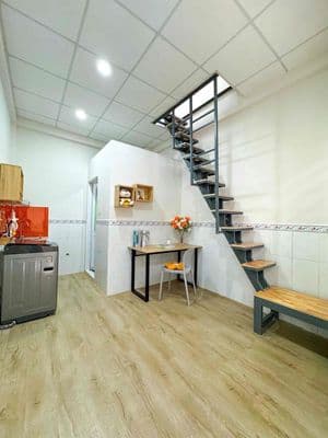 Phòng mới xây - ngay ngã tư thủ đức - spkt- cđ công thương