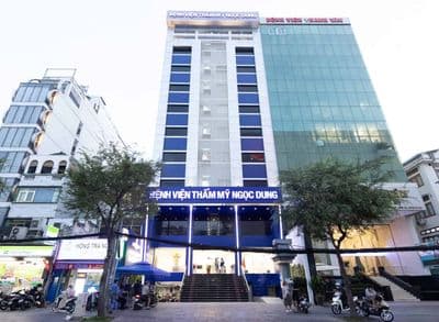 Building mt nguyễn bỉnh khiêm ngay vòng xoay điện biên phủ