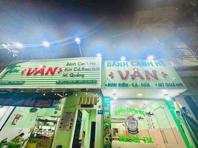 cần bán nhà mặt tiền đuờng vũ bảo dt 205m2 ngang 9m7 dài 20( nở hậu L)