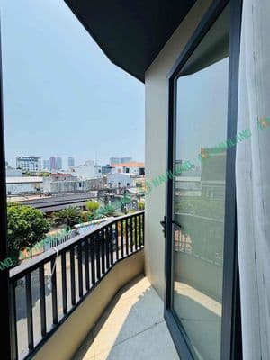 Cho thuê căn hộ studio ban công đường phó đức chính - sơn trà