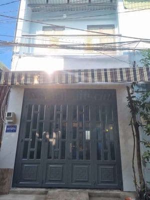 cho thuê nhà 4x10 đổ tấm suốt