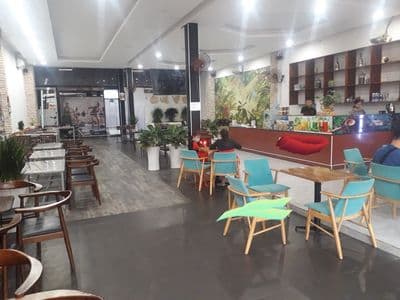 Cho thuê nhà Mặt tiền Phạm Hùng, Bình Chánh (Gần Cây xăng).
