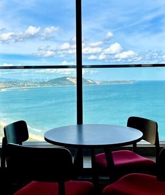Bán rẻ căn 2pn (54,71m2) tòa diamond trực diện biển