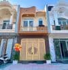 Sang tên căn nhà ngay Lê Hồng Phong, Dĩ An. Giá: 1 tỷ 260tr, DT: 62m2. Sổ hồng riêng