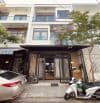 Bán căn nhà ngay KDC Vĩnh Phú, Bình Dương. Giá: 1 tỷ 620tr. Sổ hồng riêng, đường ô tô