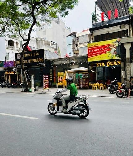 Mặt phố Hoàng Cầu | 60m2 | MT 4.3m | Chỉ 34.9 tỷ