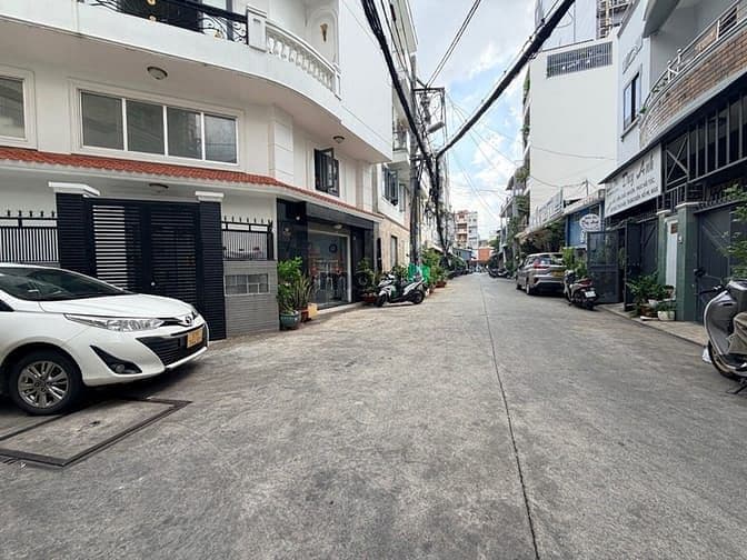 Mặt tiền PHÚ NHUẬN - 5 TẦNG 40m2 - Dòng tiền 30Tr/Th