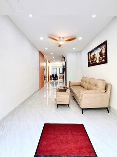 Mặt tiền Phan Xích Long - 42m2 - Chỉ hơn 10 tỷ