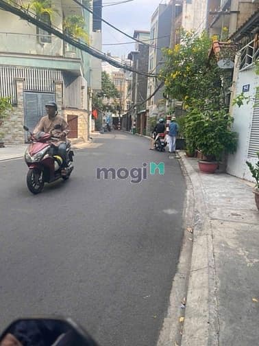 Mặt tiền Tân Bình - 53m2 - 5 Tầng - Dòng tiền 35tr/th