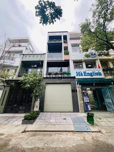 Nhà Tân Quy Đông Q7, 4x19m, Thang máy, 4PN, Phòng giải trí, View Công