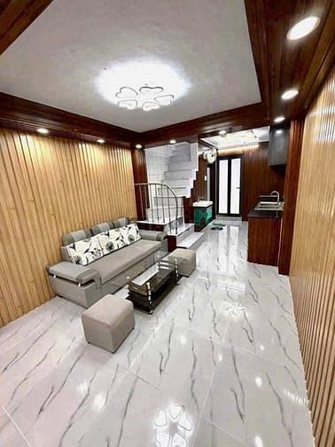 nhà xóm đất q11, gần bv quận 11, 34m2, 4pn, hẻm xe hơi, giá 5.98 tỷ