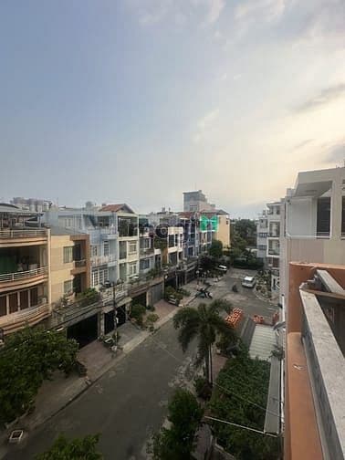 Mặt tiền đường số 3 Tên Lửa 100m2 (5x20) 4 tầng kinh doanh đa ngành