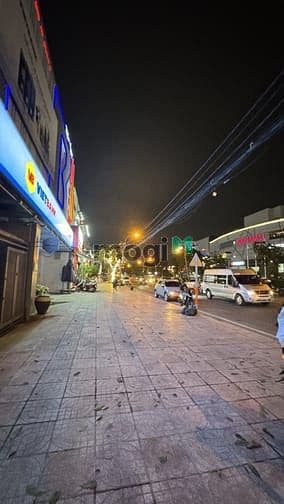 Mặt Tiền 17A Aeon Mall Tên Lửa 100m2, 4 Tầng, Kinh Doanh Đa Ngành