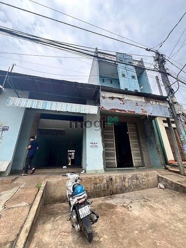 Bán nhà rời + nhà mê mặt tiền đường Lý Thái Tổ
