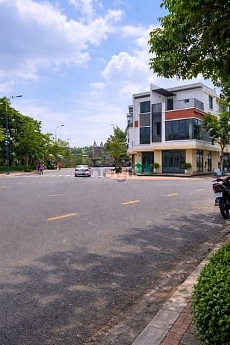 Nhà phố Thuận An GÓC 3 MT đường thông 15m giá đầu tư 3.95 tỷ (100%)