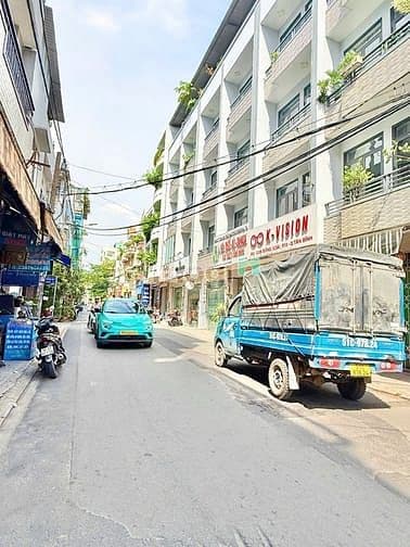 Bán nhà MTKD Tân Bình - Ngang 4.5m 3 tầng - 5x tỷ