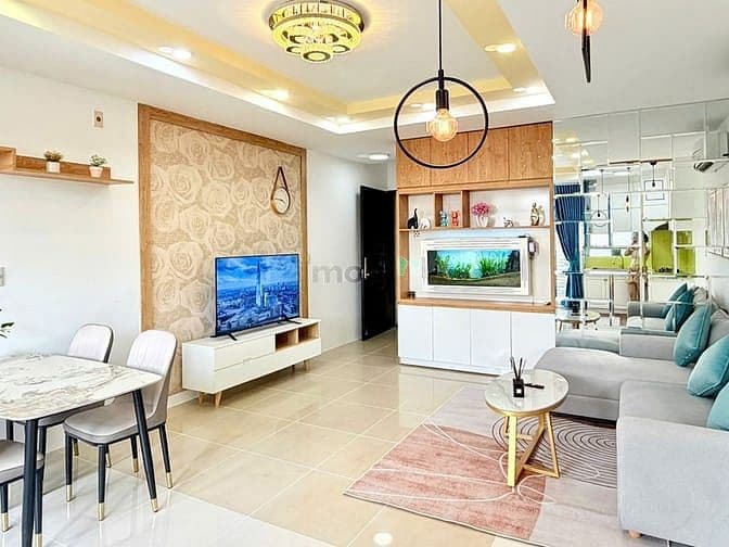 Chính chủ căn góc 83m2 Hoàng Kim sổ hồng sẵn nội thất, TT 950tr ở ngay