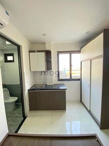 Bán nhà ngõ 112 Ngọc Khánh, giá 10.8 tỷ, 34m2x5T, 3 thoáng