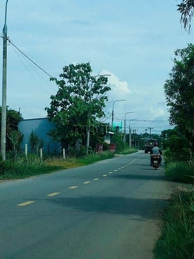cần bán đất mặt tiền DT761 kinh doanh giá tốt thông về Bình Dương